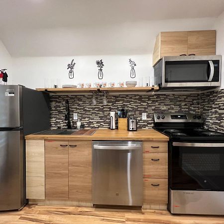 Trendy In Tremont, Cleveland Apartamento Exterior foto